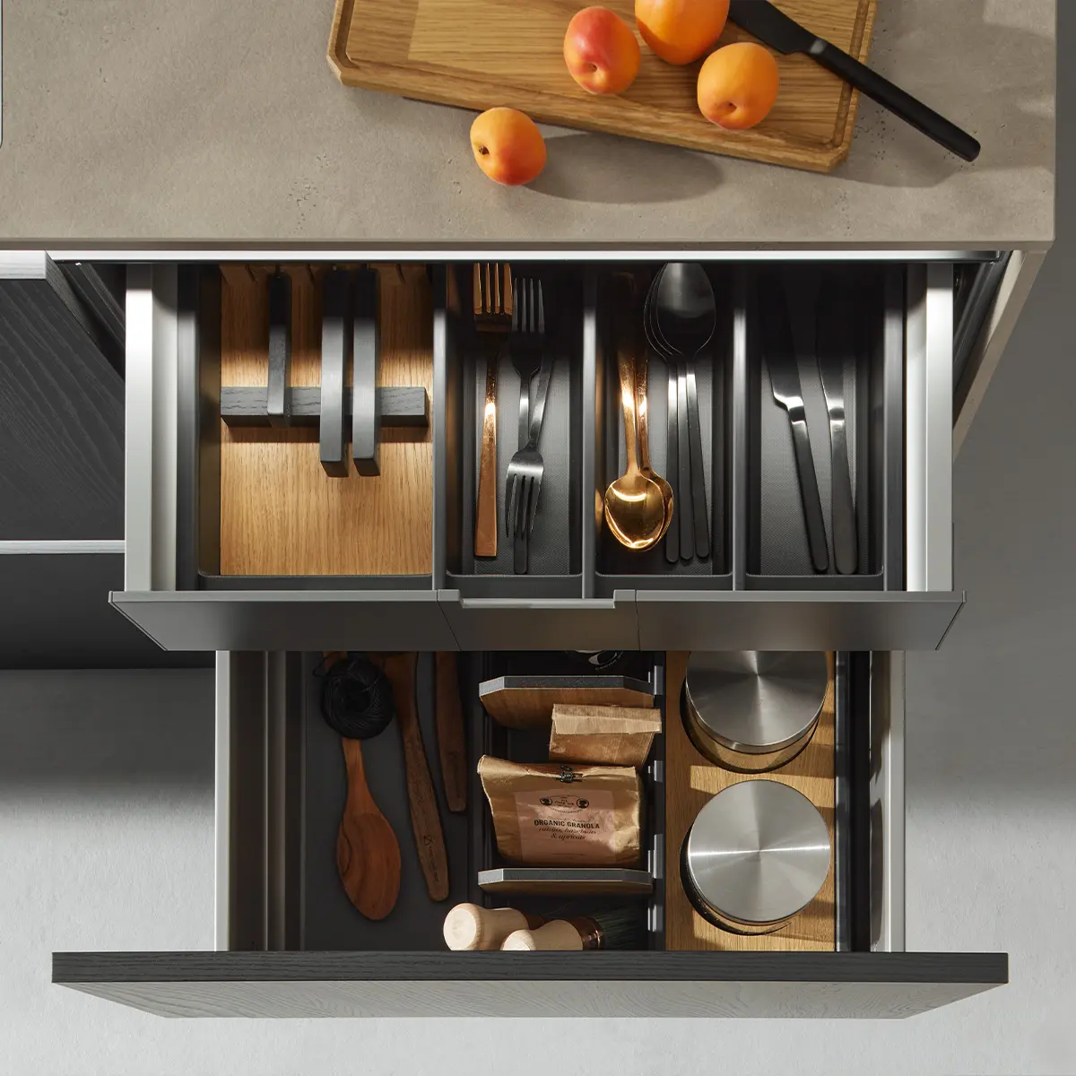 Kassi Distributors Inc. Gallery 4